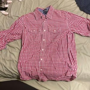 Tommy Hilfiger casual red & white patterned shirt